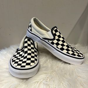 NEW VANS Black & White Checker Slip-on 4M/5.5W sz